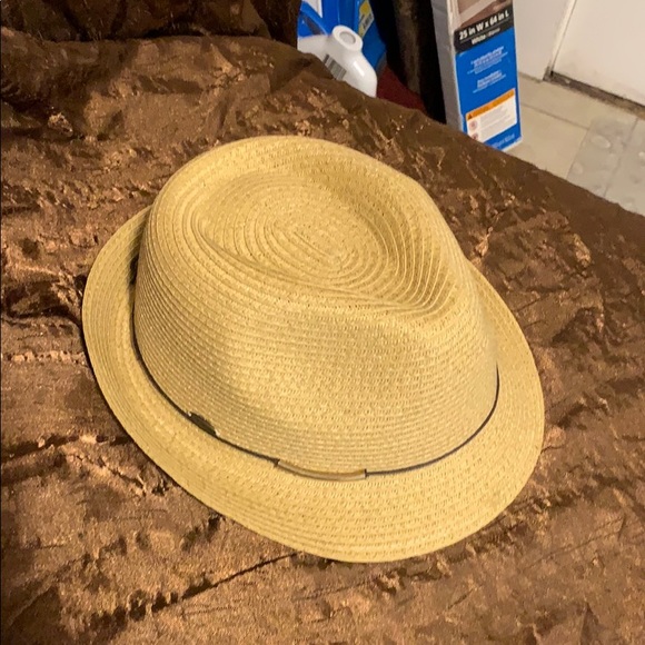 Hat - Picture 4 of 4